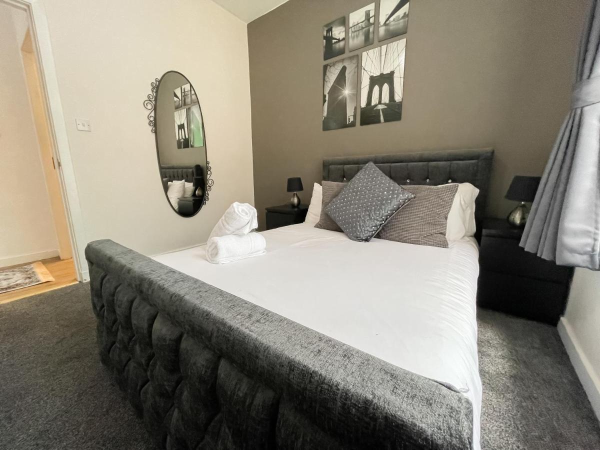 Exquisite 2Br Flat Near Central Train Station Glasgow Exterior foto